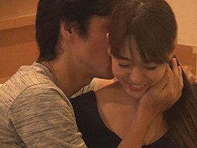 地味で控え目な清楚妻 連れ込みナンパ隠し撮り 「そんなつもりで来たんじゃない」なんて言ってたクセに強引なキスでとろけたエロ顔妻は騎乗位で腰振っても本当は期待してたなんて認めない… 6 サンプル動画サムネイル